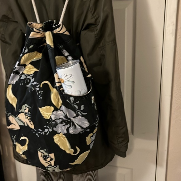 Vintage Tommy Bahama Hawaiian Print Laundry Beach Bag Backpack main image 10